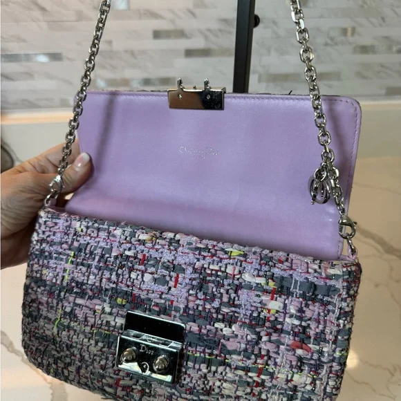 Christian Dior Limited Edition Tweed Miss Dior Clutch - Picture 4 of 16